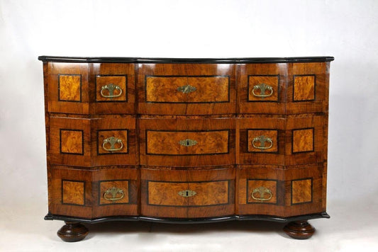 18th Century Baroque Chest of Drawers in Walnut-Maple, Austria, 1770s