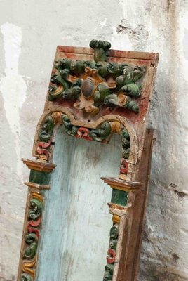 18th Century Baroque Niche in Carved Polychrome Wood-UJE-1386106