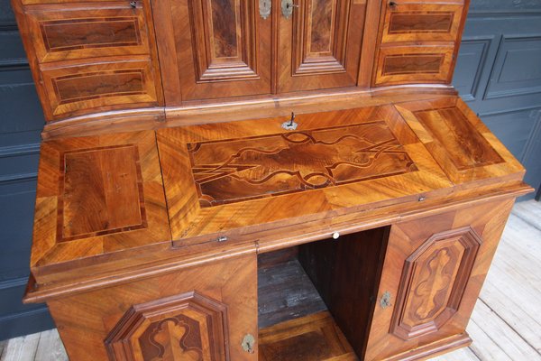 18th Century Baroque Secretary or Writing Desk in Walnut-TAT-1791826