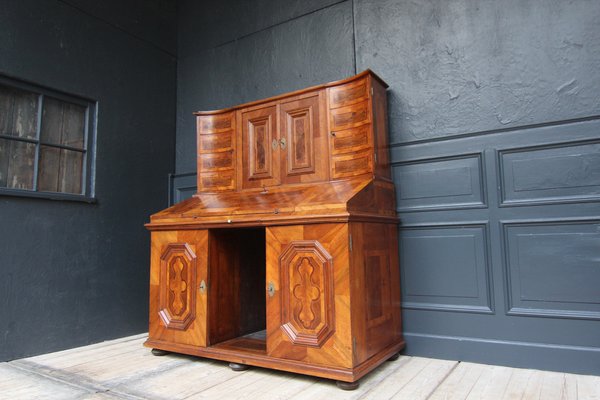 18th Century Baroque Secretary or Writing Desk in Walnut-TAT-1791826