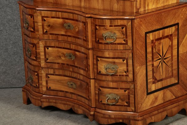 18th Century Baroque Top Cabinet in Walnut, 1725-DXD-2033185