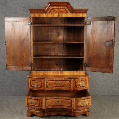 18th Century Baroque Top Cabinet in Walnut, 1725-DXD-2033185