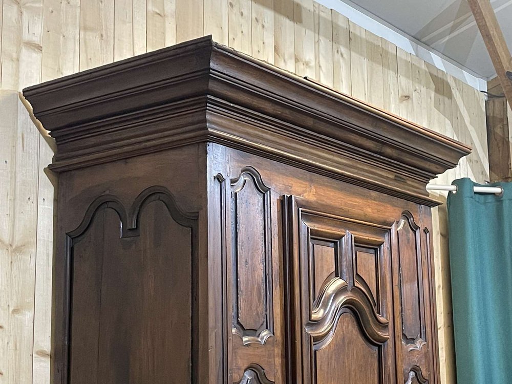 18th Century Bordeaux Wardrobe in Walnut and Cherry