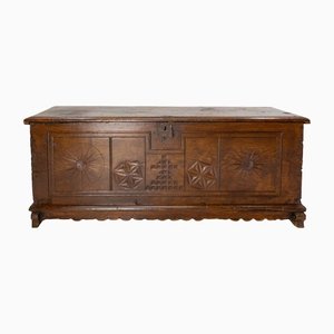 18th Century Carved Oak Chest-RIU-1309322