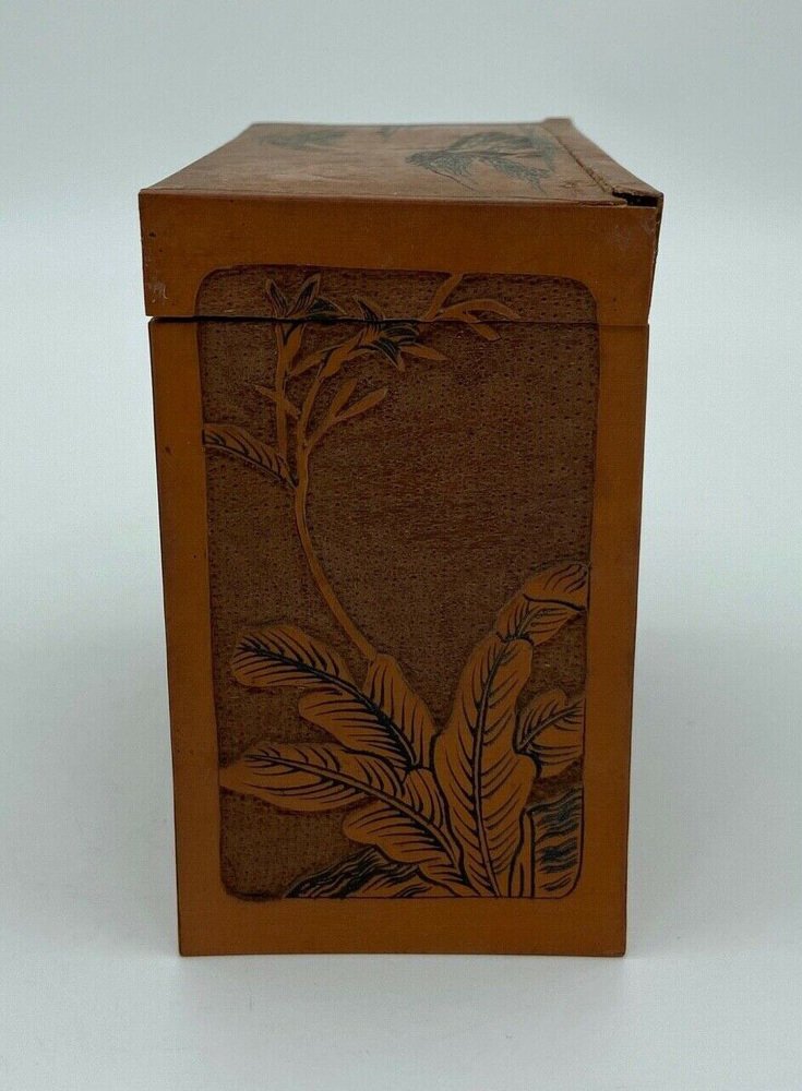 18th Century Chinese Carved Box