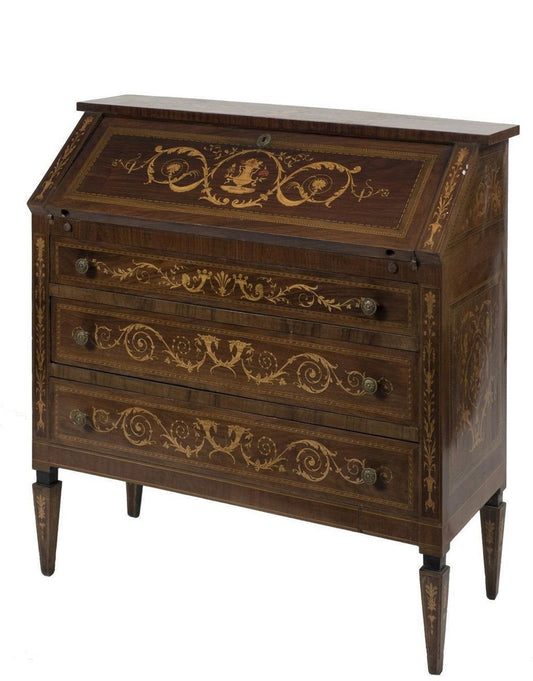 18th Century Drawers in Walnut and Bois de Rose