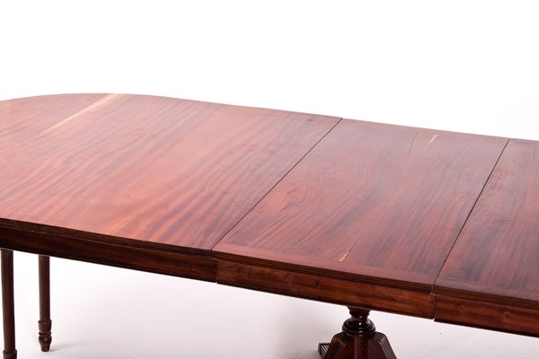 18th Century English Dining Table in Mahogany-XWB-1142506