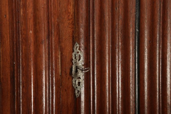 18th Century Frankfurt Wave Cabinet in Oak, 1750s-DXD-2033235