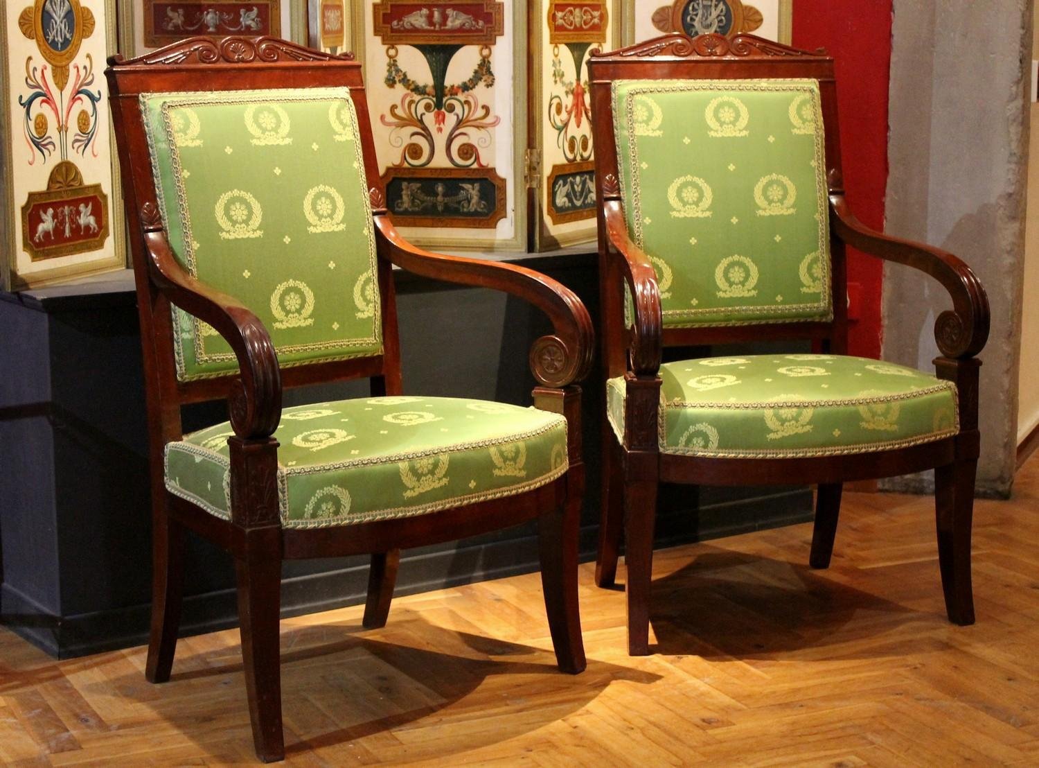 18th Century French Mahogany and Green Silk Upholster High Back Armchairs, Set of 2