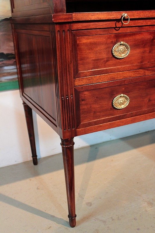 18th Century Louis XVI Mahogany Desk