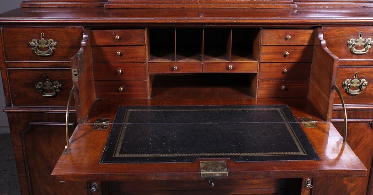 18th Century Mahogany Showcase Cabinet-HPU-1720534