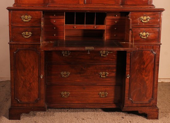 18th Century Mahogany Showcase Cabinet-HPU-1720534