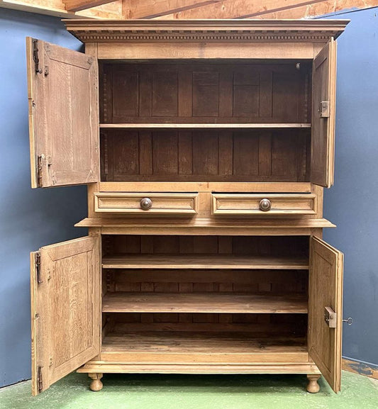 18th Century Oak 4-Door Buffet