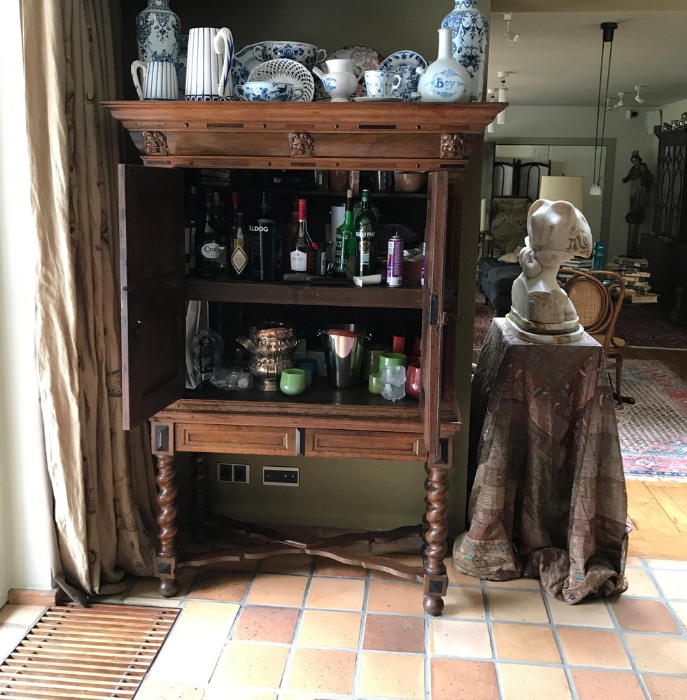 18th Century Renaissance Cabinet on High Legs in Oak, 1750s