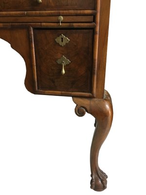 18th Century Walnut Chest of Drawers-YUW-1298336