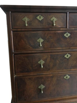 18th Century Walnut Chest of Drawers-YUW-1298336