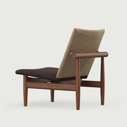 THE JAPAN CHAIR