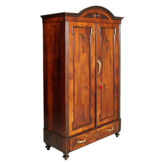 19th Century Austrian Baroque Wardrobe in Walnut and Walnut Veneer, 1850s