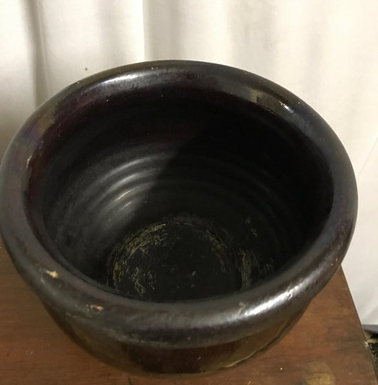 19th Century Brown Pot