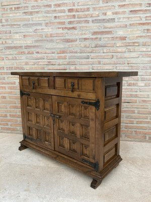 19th Century Catalan Spanish Baroque Credenza or Buffet with Two Drawers in Carved Walnut-NOU-962100