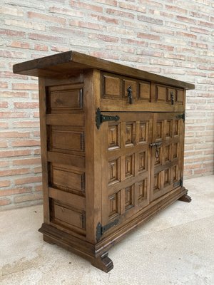 19th Century Catalan Spanish Baroque Credenza or Buffet with Two Drawers in Carved Walnut-NOU-962100