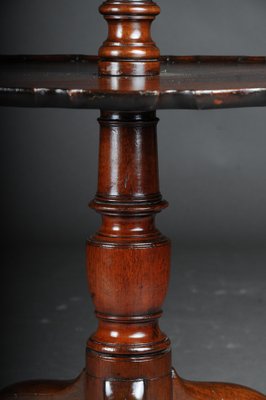 19th Century English Victorian Side Table in Mahogany-FLW-1402115