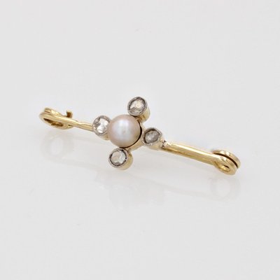 19th Century Fine Pearl Diamonds 18 Karat Yellow Gold Pin Brooch-OLU-1815851