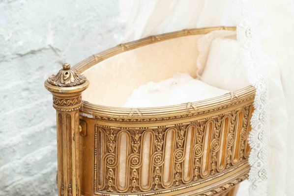 19th Century French Napoleon III Cradle in Carved & Gilt Wood