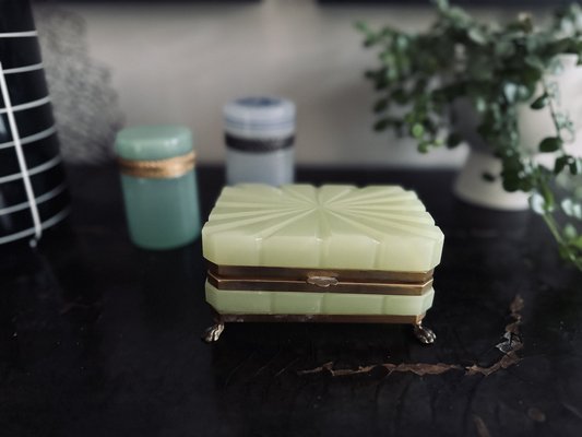 19th Century French Opaline Glass Box in Pistachio Green, 1880s-JO-1772536