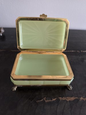 19th Century French Opaline Glass Box in Pistachio Green, 1880s-JO-1772536