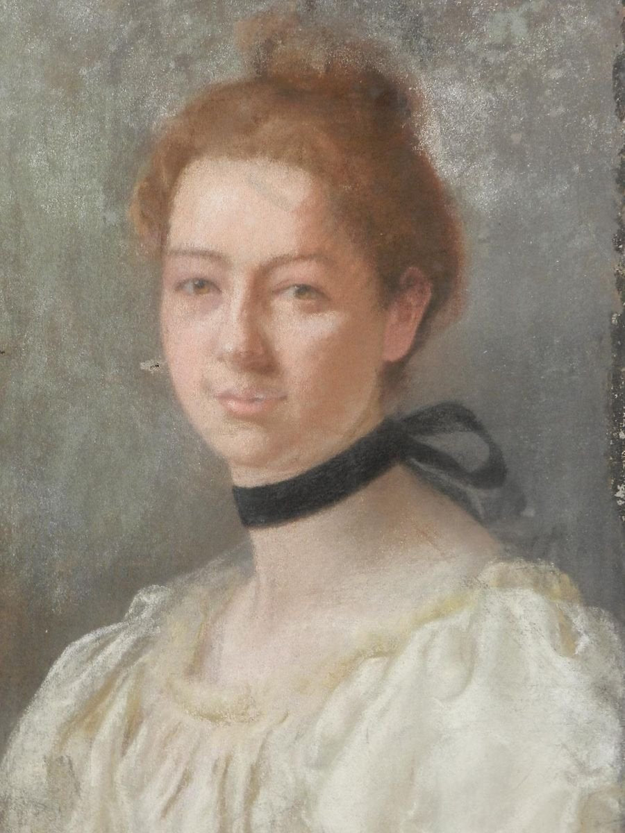 19th Century French Portrait of a Lady Painting Pastel on Canvas, 1880s