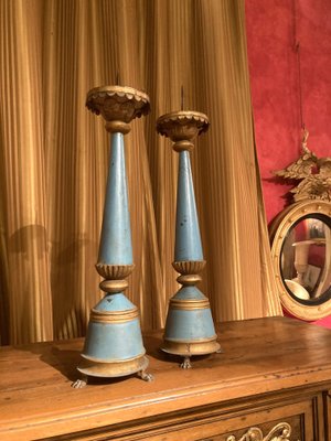 19th Century French Tall Blue Painted Tole and Parcel Gilt Pricket Candlesticks, Set of 2-AXE-1433421