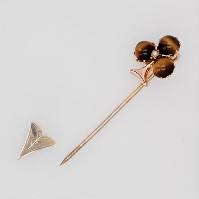 19th Century French Tiger Eye Fine Pearl Rose Gold Clover Pin Brooch-OLU-1815850