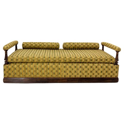 19th Century French Walnut Sofa-RIU-1329266