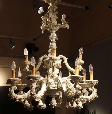 19th Century Italian 2-Tier Capodimonte Porcelain Chandelier with Roses-AXE-1433427