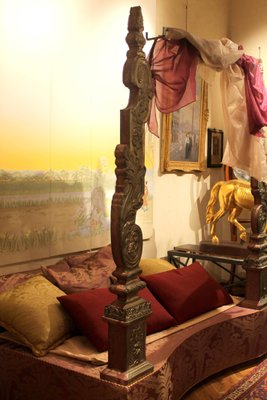 19th Century Italian Canopy Bed with Silver Friezes and Upholstered Purple Silk-AXE-1433479