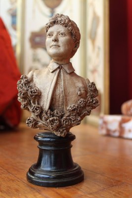 19th Century Italian Female Terracotta Bust on Ebonized Base, 1894-AXE-1433433