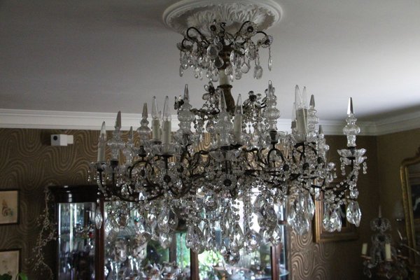 19th Century Italian Neoclassical Giltwood and Crystal Chandelier-YF-632725