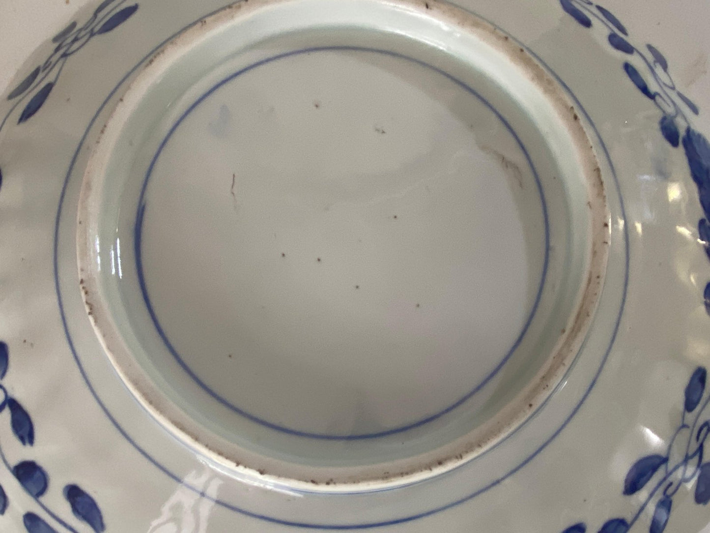 19th Century Japanese Scalloped Imari Porcelain Dish