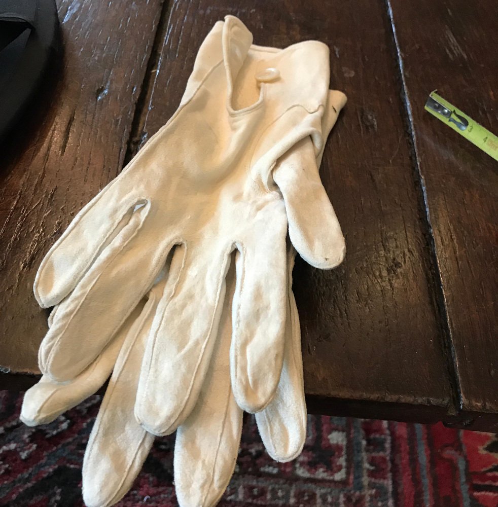 19th Century London White Leather Gloves & Hat, 1875