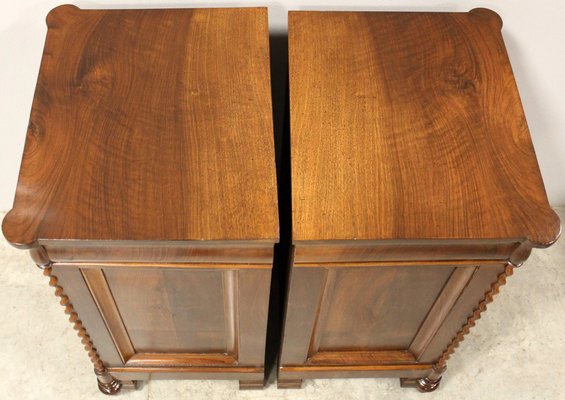 19th Century Louis Philippe Bedside Tables in Walnut, Italy, Set of 2-UMS-1785007