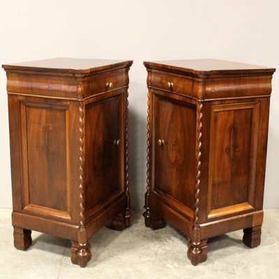 19th Century Louis Philippe Bedside Tables in Walnut, Italy, Set of 2-UMS-1785007