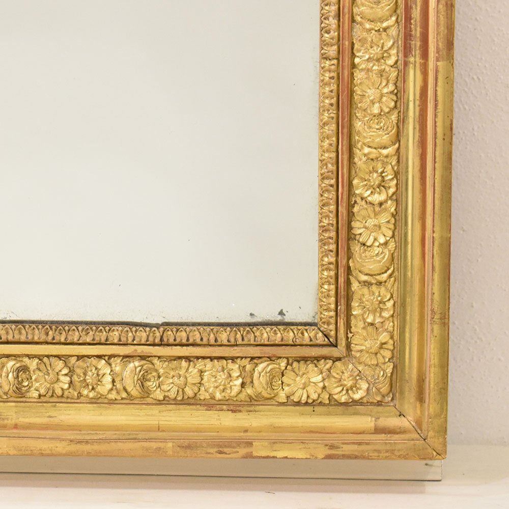 19th Century Louis Philippe Rectangular Gold Leaf Wall Mirror with Flowers