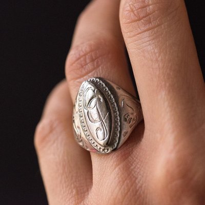 19th Century Silver Unisex Signet Ring-OLU-896501