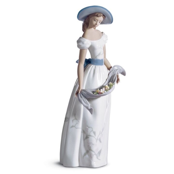 Fragances and Colors Woman Figurine by Lladró