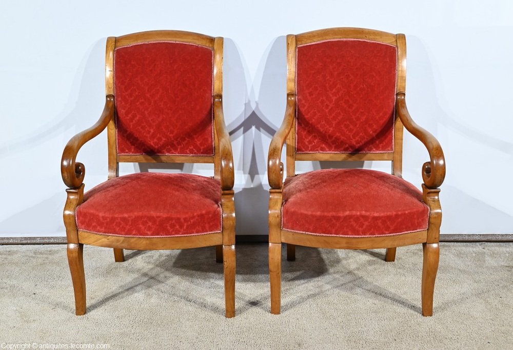 1st Part 19th Century Louis Philippe Cherry Wood Armchairs, Set of 2