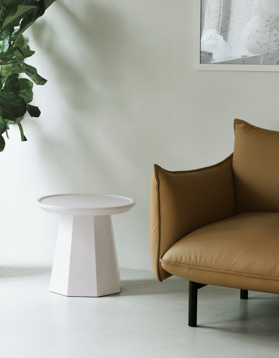 Pine table, small, rose