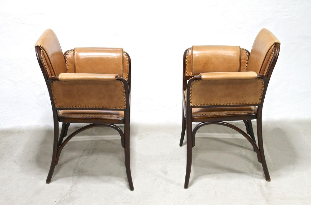 20th Century Art Nouveau Bentwood Armchairs attributed to Thonet, Austria, 1904, Set of 2