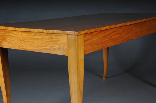 20th Century Biedermeier Birch Dinner Table-FLW-1402312