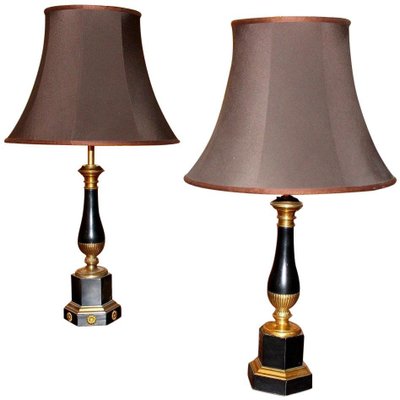 20th Century French Black Enamel Tole and Gilt Bronze Table Lamps with Silk Shade, Set of 2-AXE-1433477